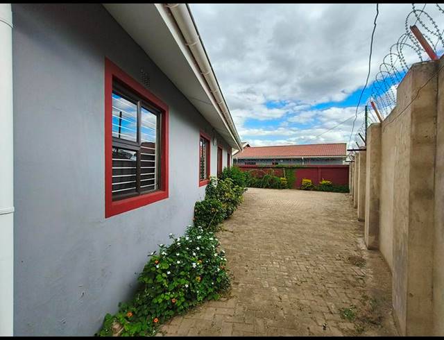 BUSINESS PROPERTY TO RENT IN MTHATHA CENTRAL